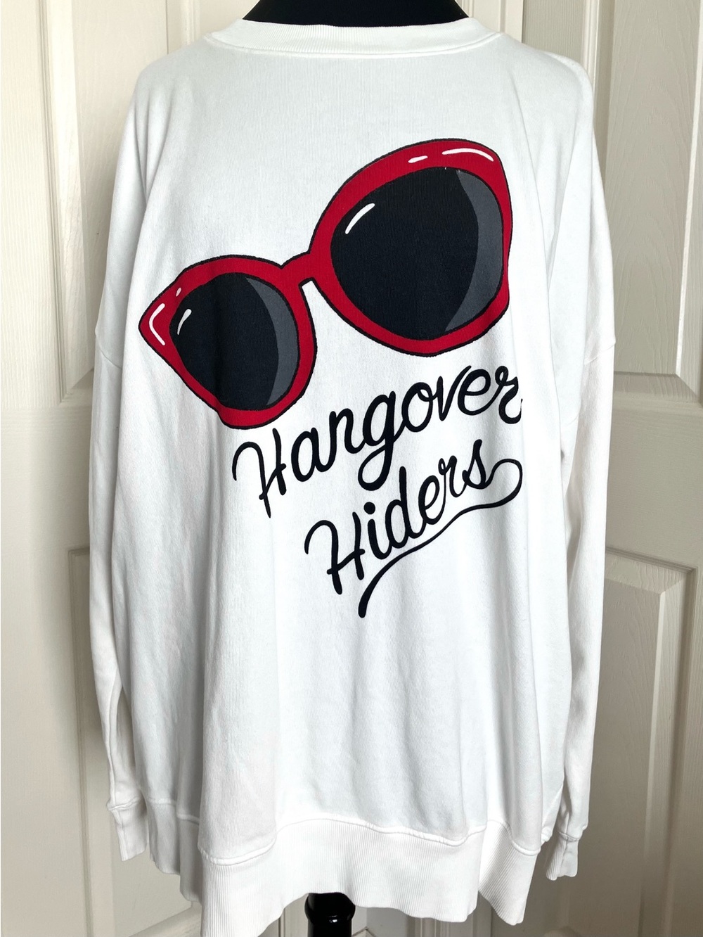 NWT Wildfox “Hangover Hiders” Roadtrip Oversized Sweatshirt White Sz. S